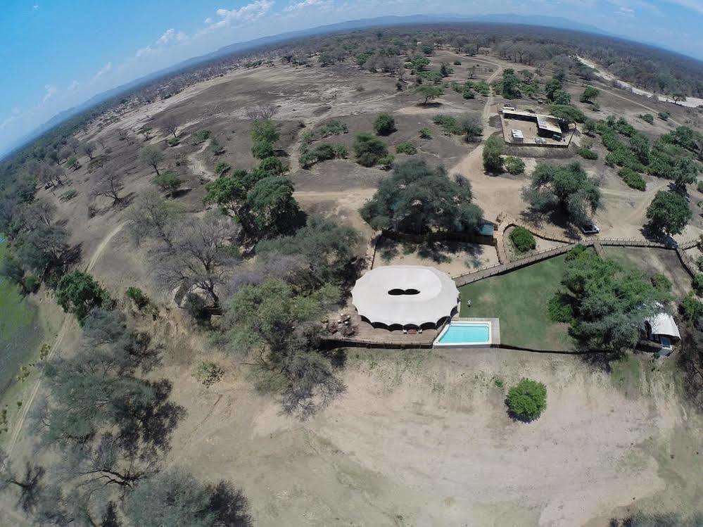 Hotel Anabezi Camp Jeki Exterior foto
